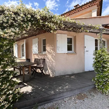 Clos Des Cassis - Maison D'Hotes