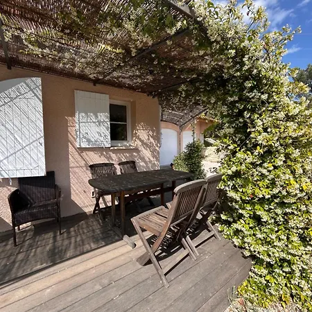 Clos Des Cassis - Pensión Villeneuve (Alpes-de-Haute-Provence)